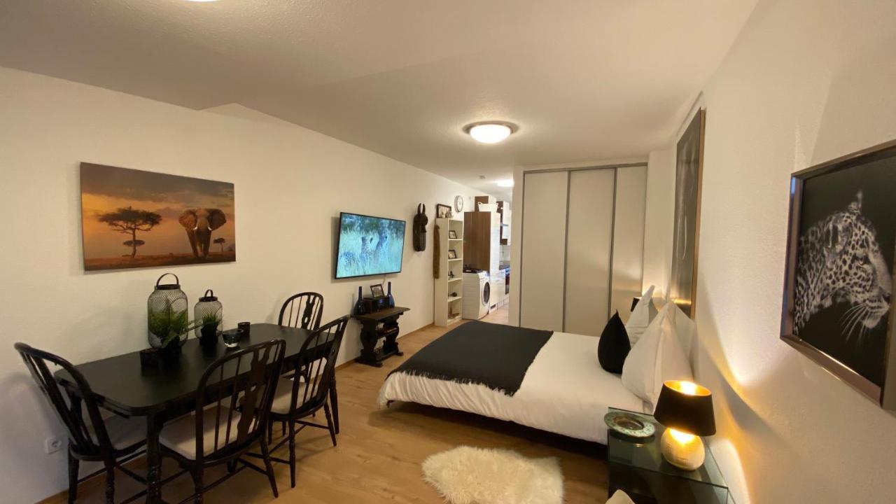 Appartement 900m To Exhibition *